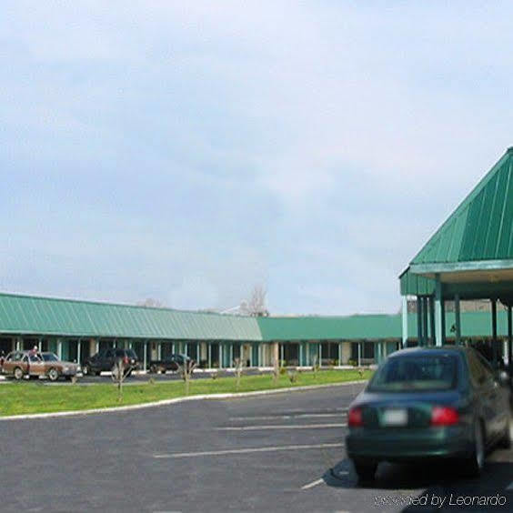 Scottish Inns Mcminnville מראה חיצוני תמונה