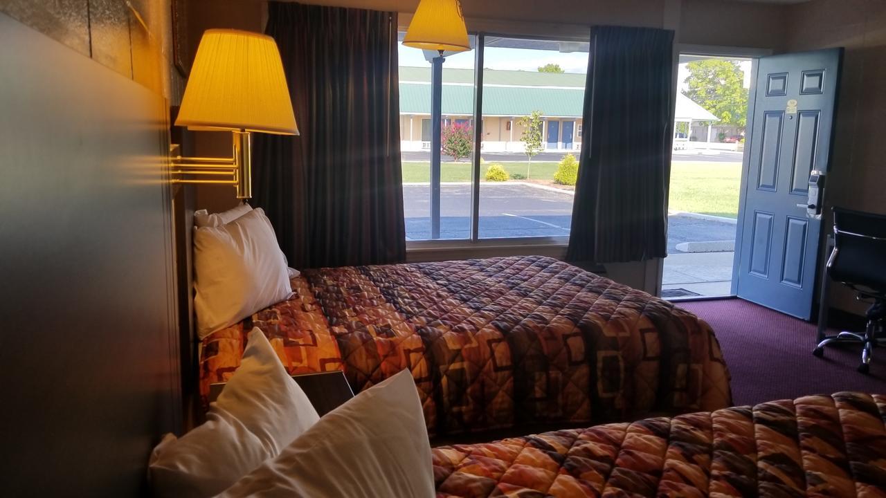 Scottish Inns Mcminnville מראה חיצוני תמונה